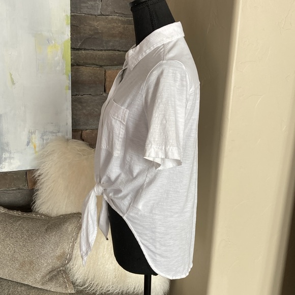 Theory Hekanina Sea Slub Cotton Tie-Front Shirt - Picture 10 of 13